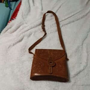 Source Unknown Tan Crossbody Bag With Weatern Designs Some Wear